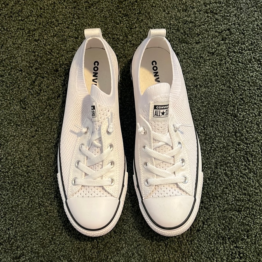 White mesh converse